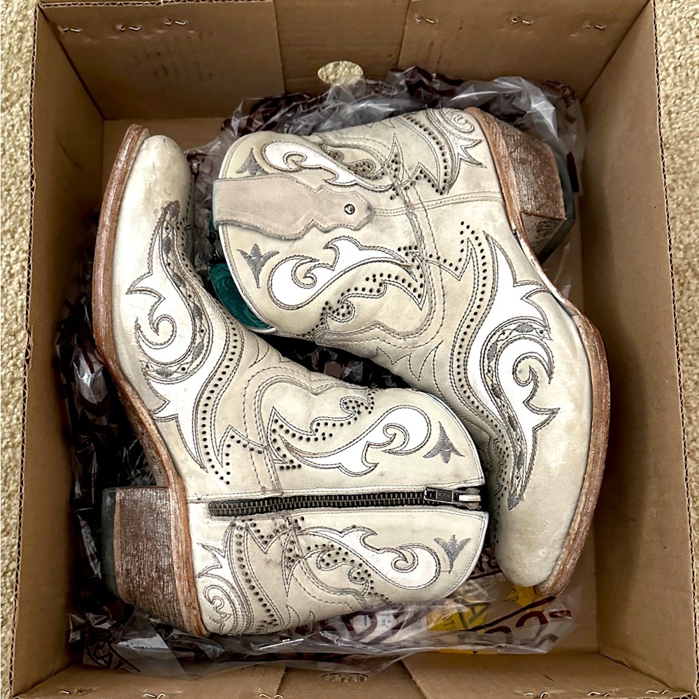 Corral bootie G1479 silver and gray/white